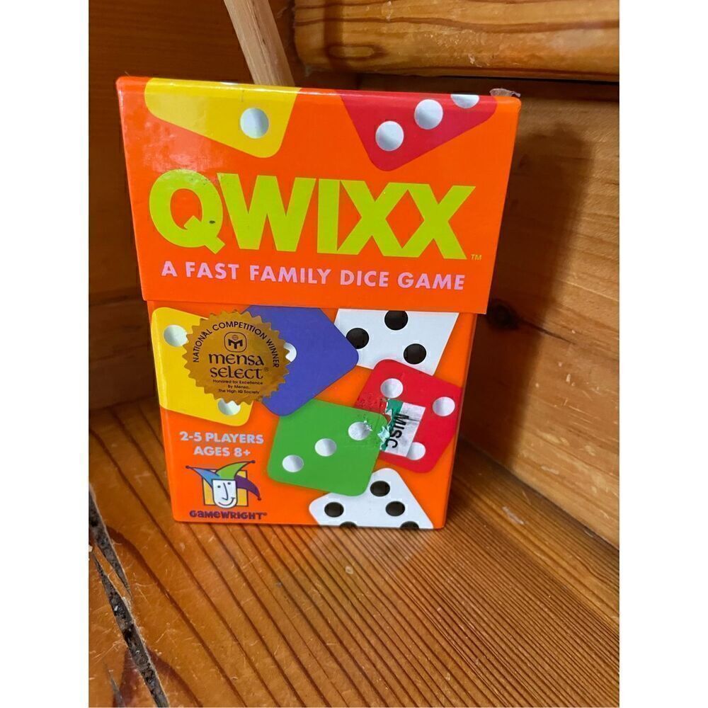 QWIXX CARD GAME